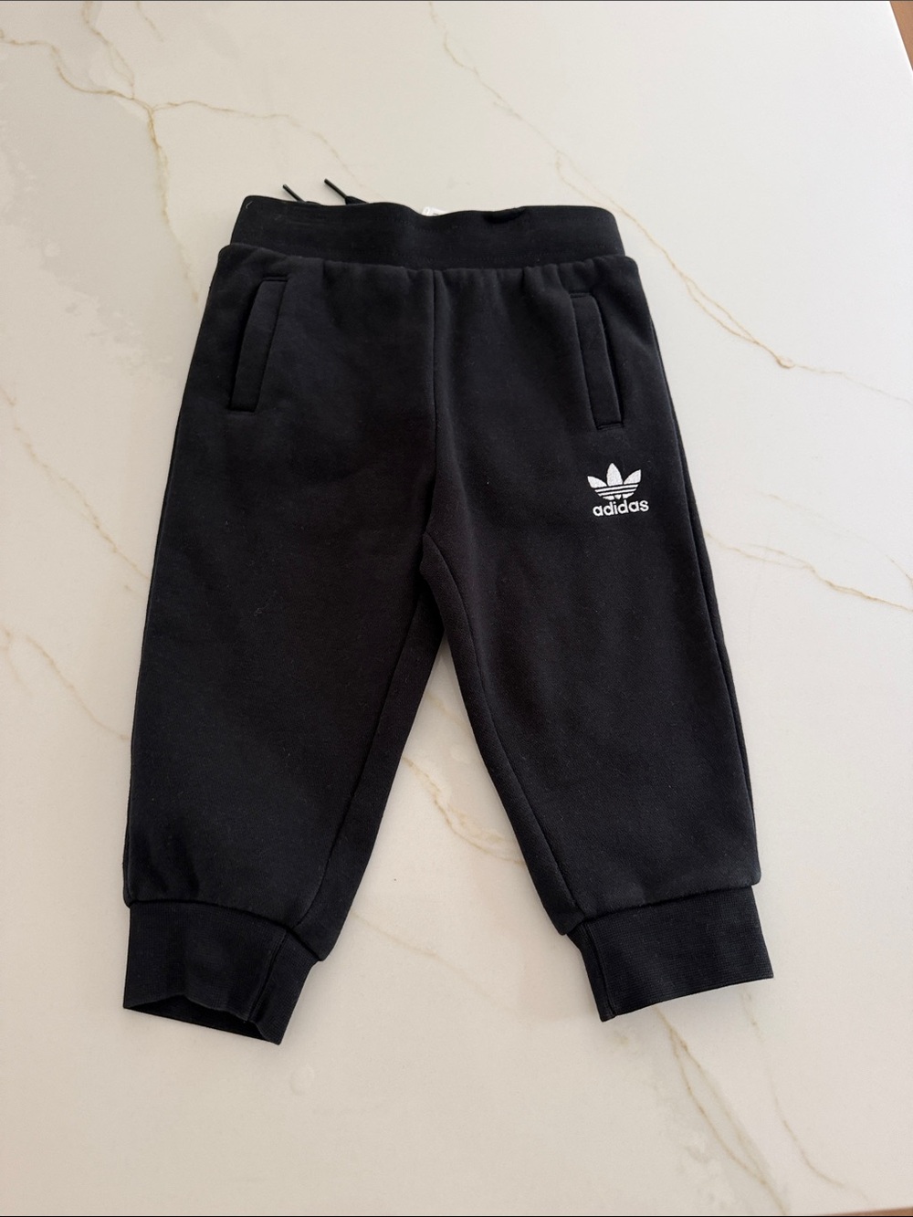 adidas toddler Black Jogger Pants with Trefoil Logo size 12-18 months